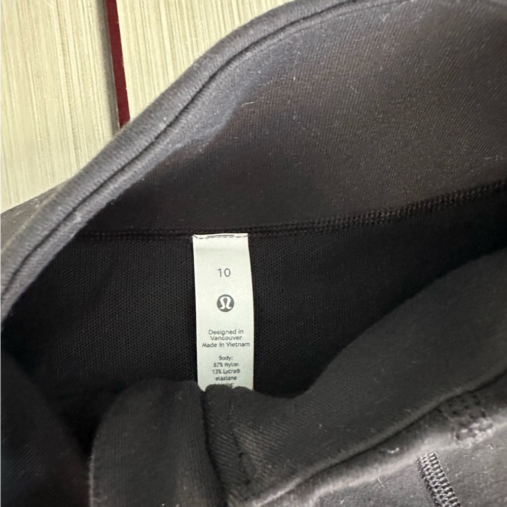 Lululemon define jacket - Picture 2 of 4